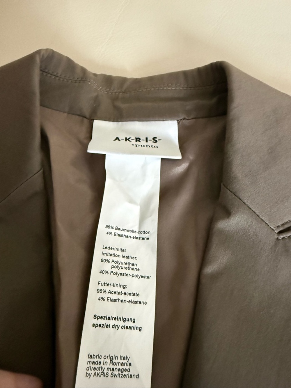 Akris Tailored Taupe Women's Blazer Jacket - Picture 3 of 10